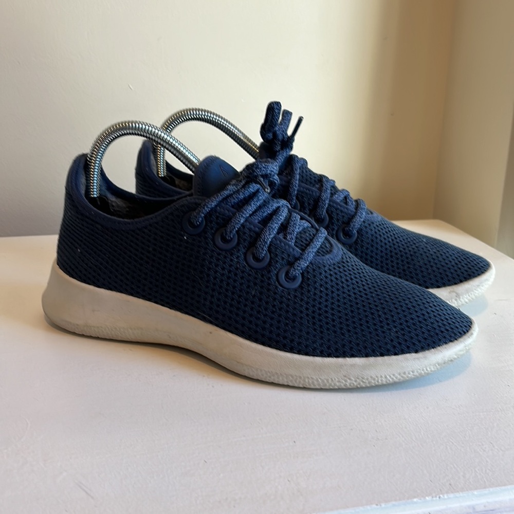 Allbirds Women’s Tree Runner Marine Sneaker Shoes Size 8 - Picture 3 of 12